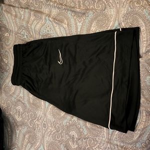 Nike dri fit basketball shorts